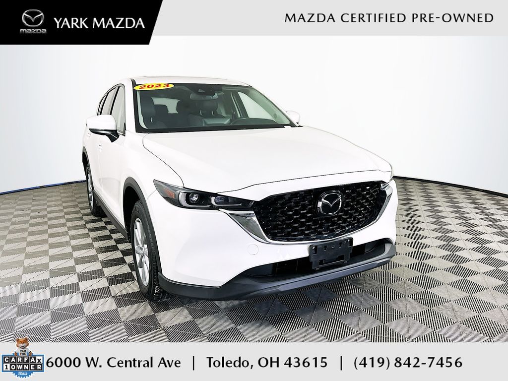 2023 Mazda CX-5 S Preferred package