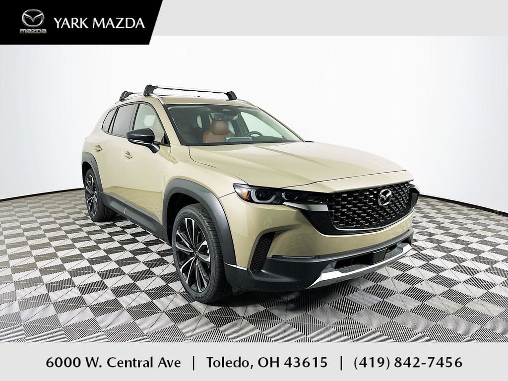 2025 Mazda CX-50 Premium's photo
