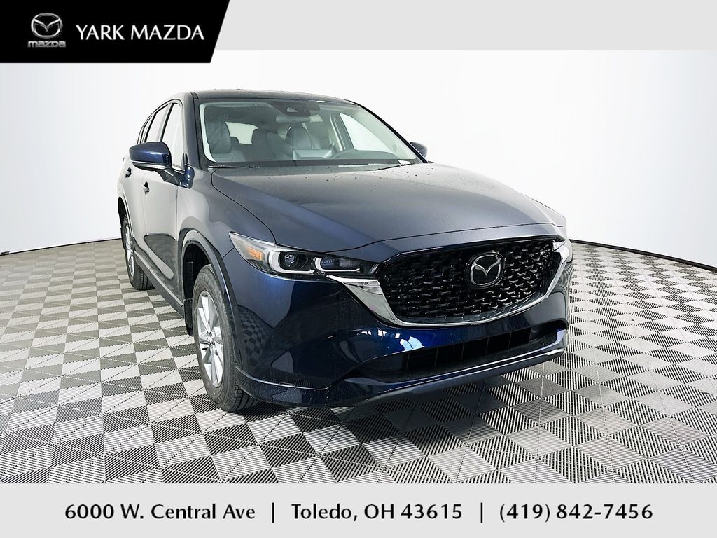 2025 Mazda CX-5 S Select Package's photo
