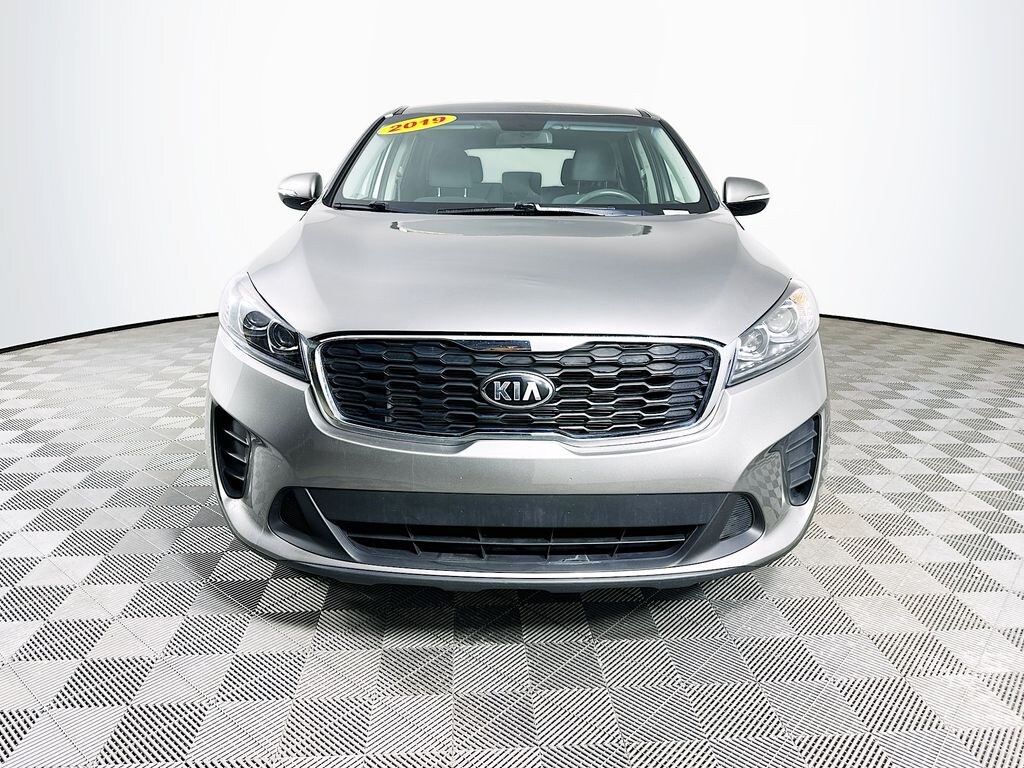 Used 2019 Kia Sorento LX SUV