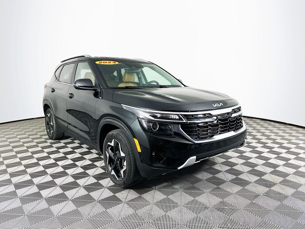Used 2024 Kia Seltos EX SUV