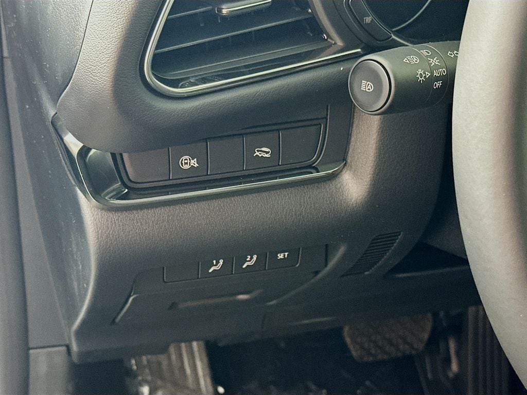 2025 Mazda CX-30 Preferred - Photo 14