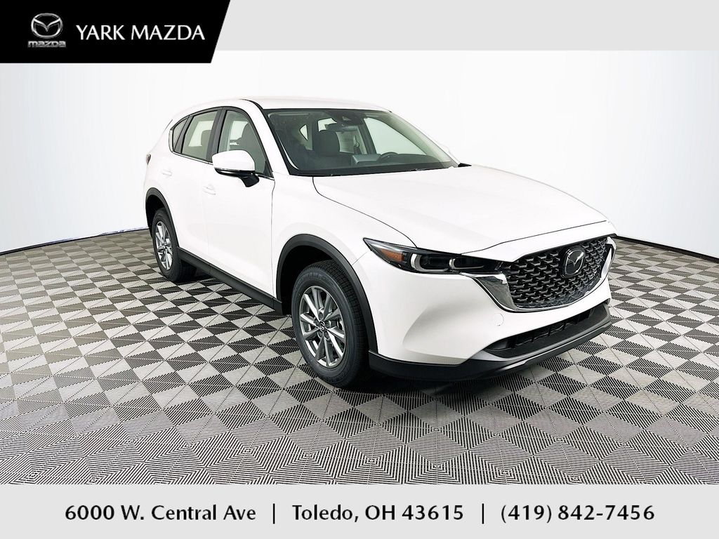 2025 Mazda CX-5 S's photo