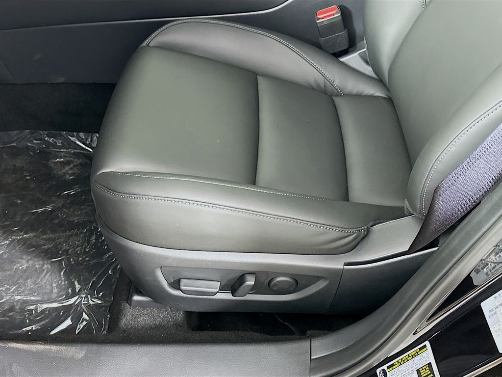 2025 Mazda CX-30 Preferred - Photo 27