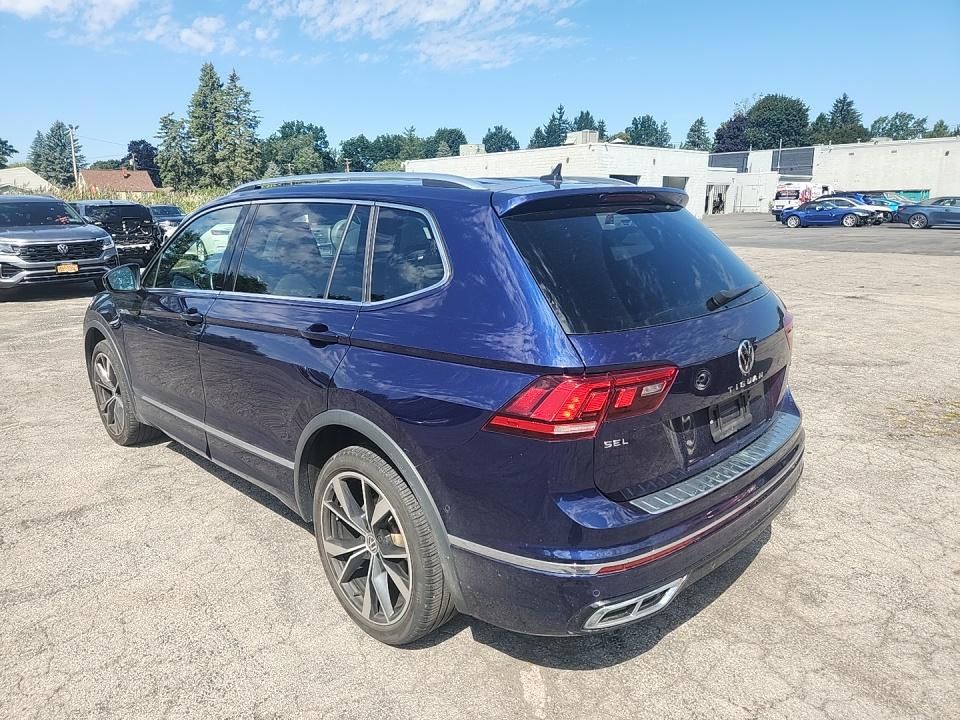 2022 Volkswagen Tiguan SEL Premium R-Line photo 3