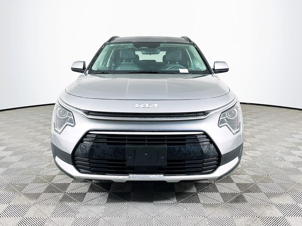 Used 2023 Kia Niro EX SUV