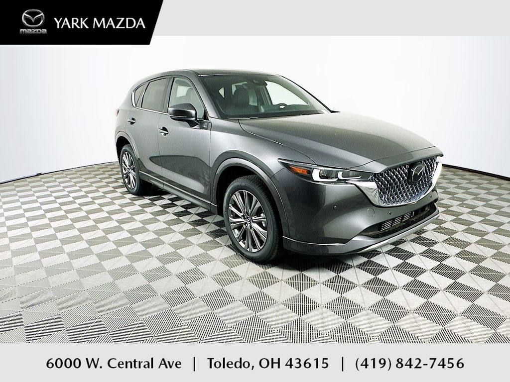 2025 Mazda CX-5 Turbo Signature's photo