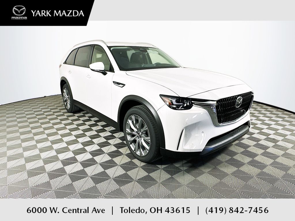 2026 Mazda CX-90 Preferred Package's photo