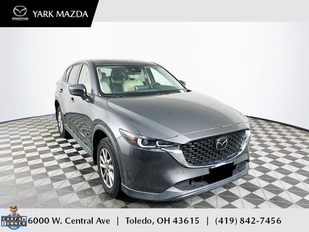 2023 Mazda CX-5 S Select Package's photo