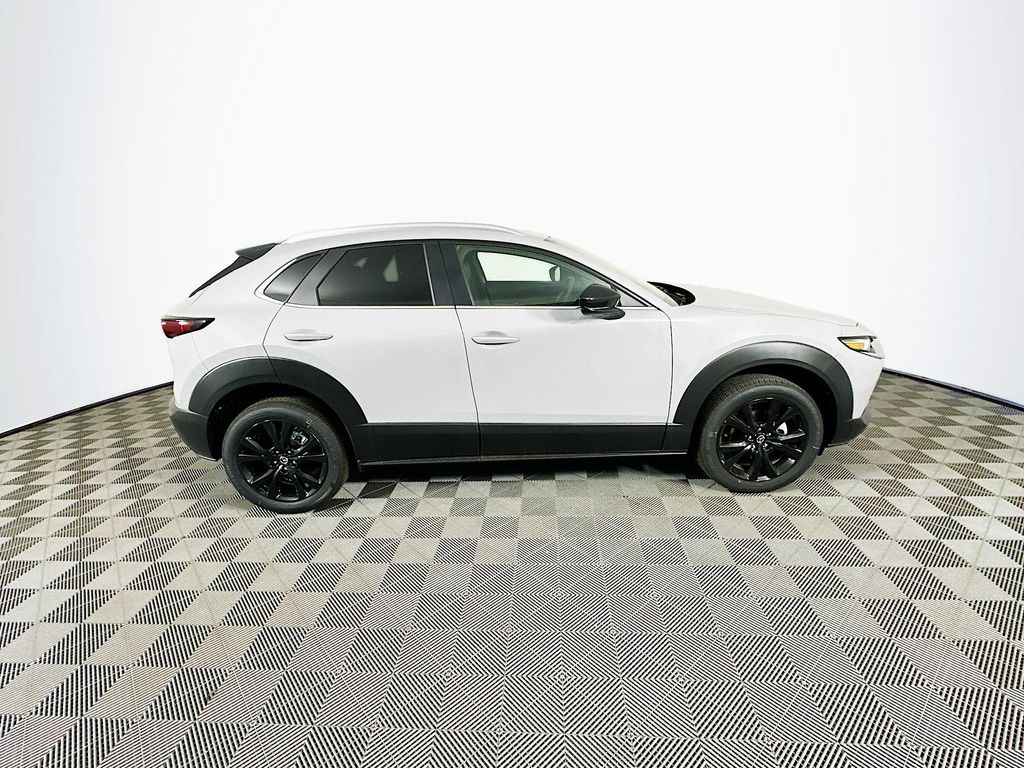 2025 Mazda CX-30 Select Sport - Photo 10