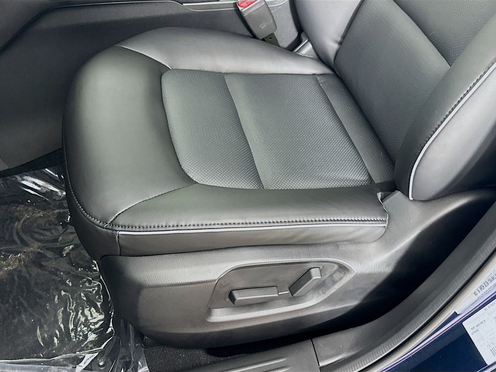 2025 Mazda CX-5 S Select Package - Photo 26