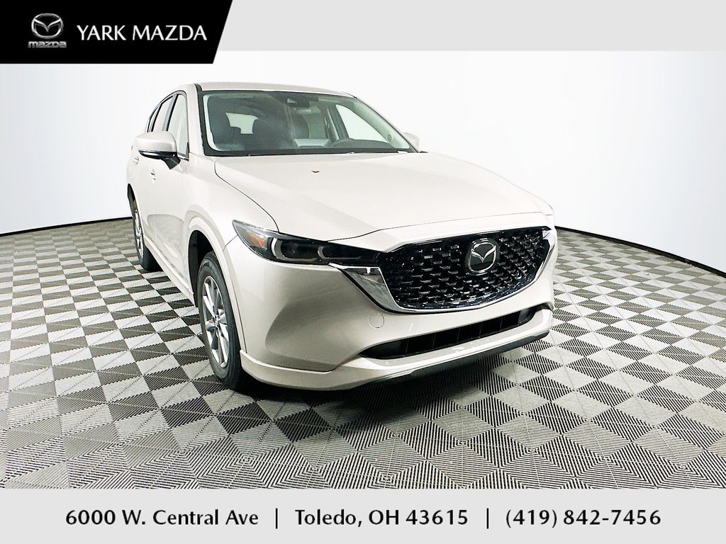 2025 Mazda CX-5 S Select Package's photo