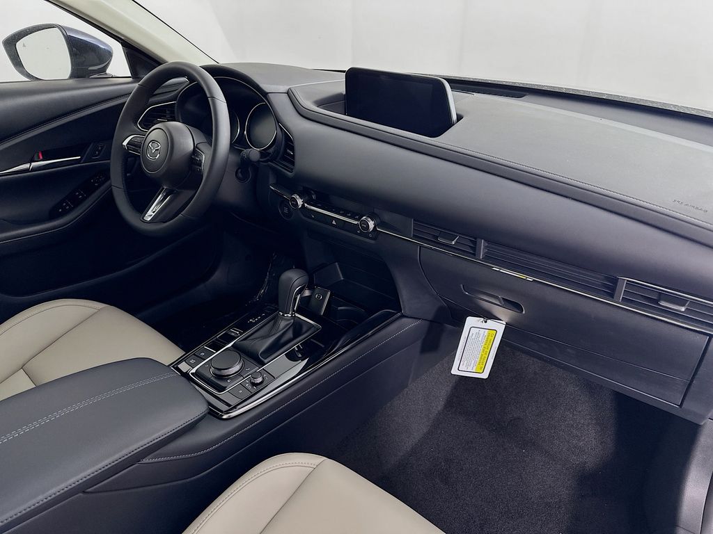 2025 Mazda CX-30 Preferred - Photo 36