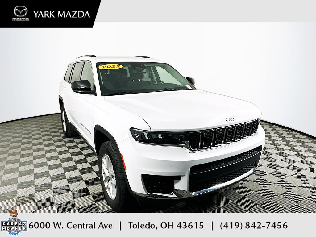 2022 Jeep Grand Cherokee L Laredo's photo