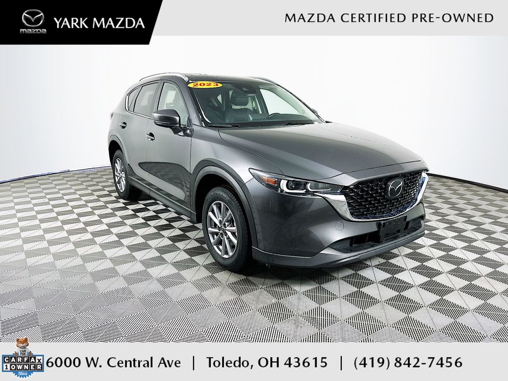 2023 Mazda CX-5 S Preferred package's photo
