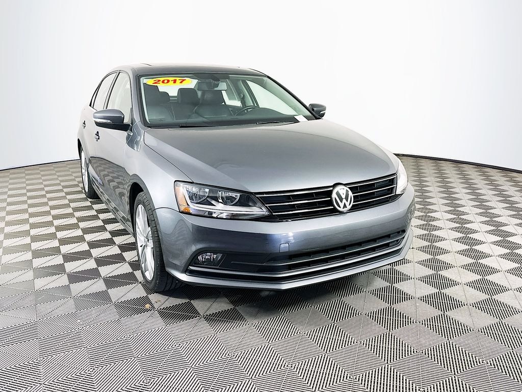Used 2017 Volkswagen Jetta 1.8T SEL Sedan