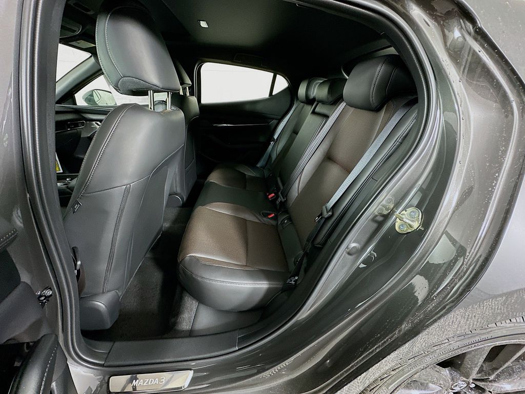 2026 Mazda Mazda3 Turbo Premium Plus - Photo 32