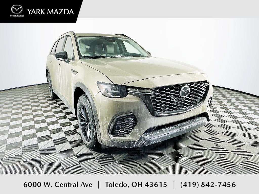 2026 Mazda CX-70 PHEV SC Plus AWD's photo