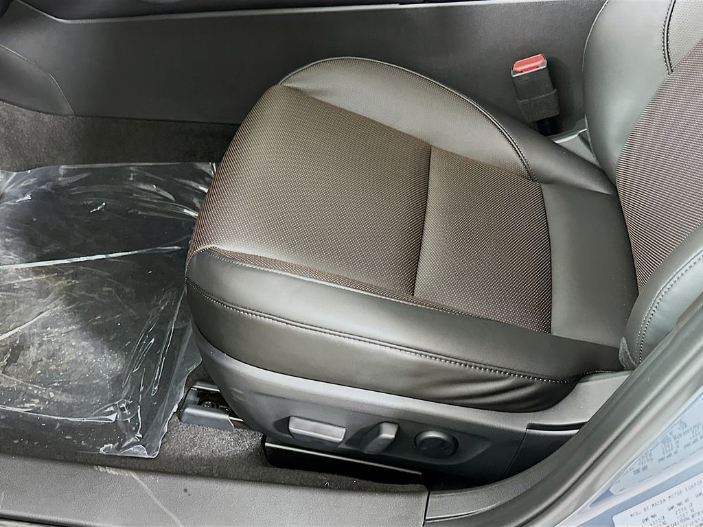 2026 Mazda Mazda3 Turbo Premium Plus - Photo 26