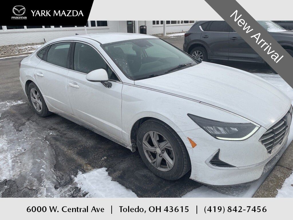 Used 2021 Hyundai Sonata SE Sedan