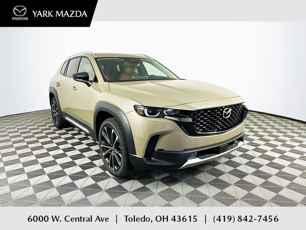 2025 Mazda CX-50 Premium's photo