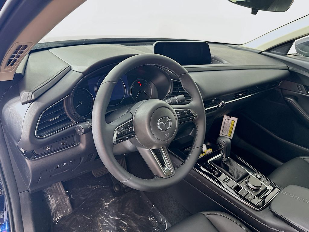 2025 Mazda CX-30 Preferred - Photo 13