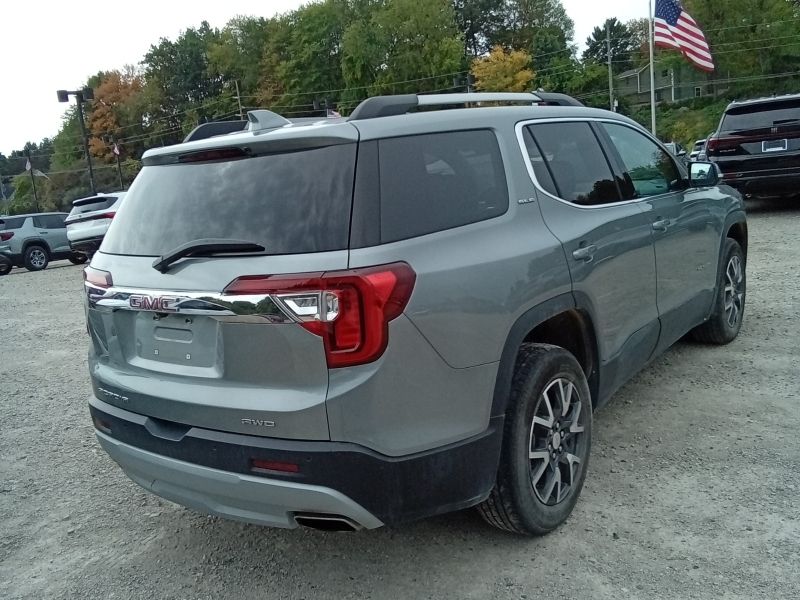 2023 Gmc Acadia SLE photo 4