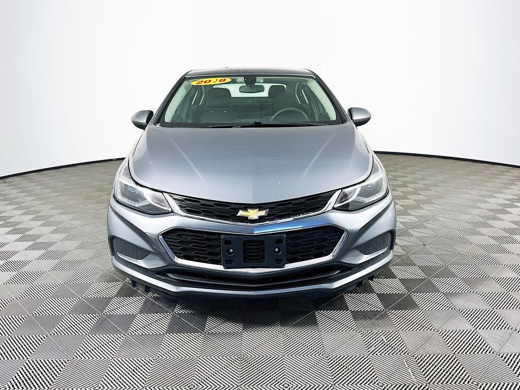Used 2018 Chevrolet Cruze LT Sedan