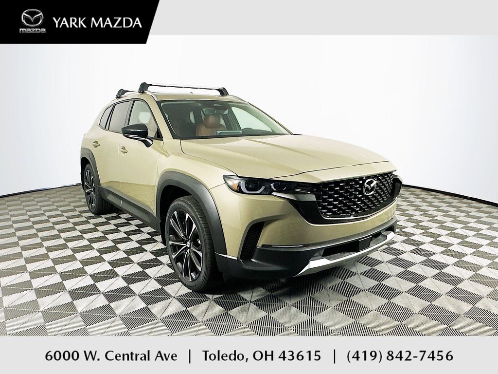 2025 Mazda CX-50 Premium's photo