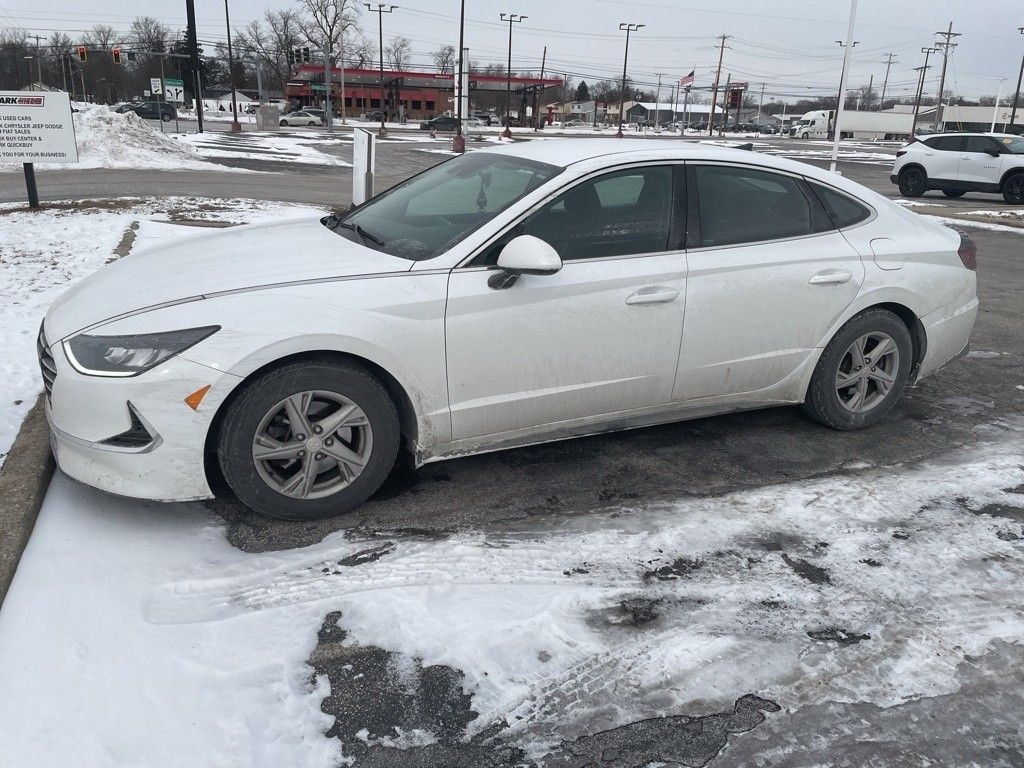 Used 2021 Hyundai Sonata SE Sedan