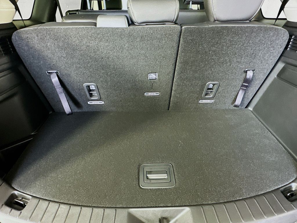 2026 Mazda CX-90 Premium Package - Photo 32