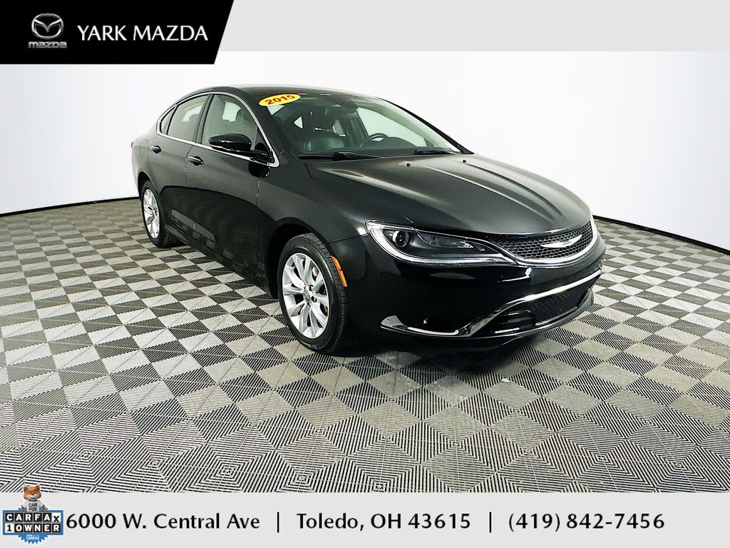 2015 Chrysler 200 C