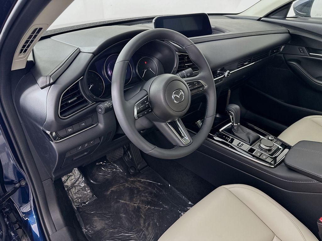 2025 Mazda CX-30 Preferred - Photo 13
