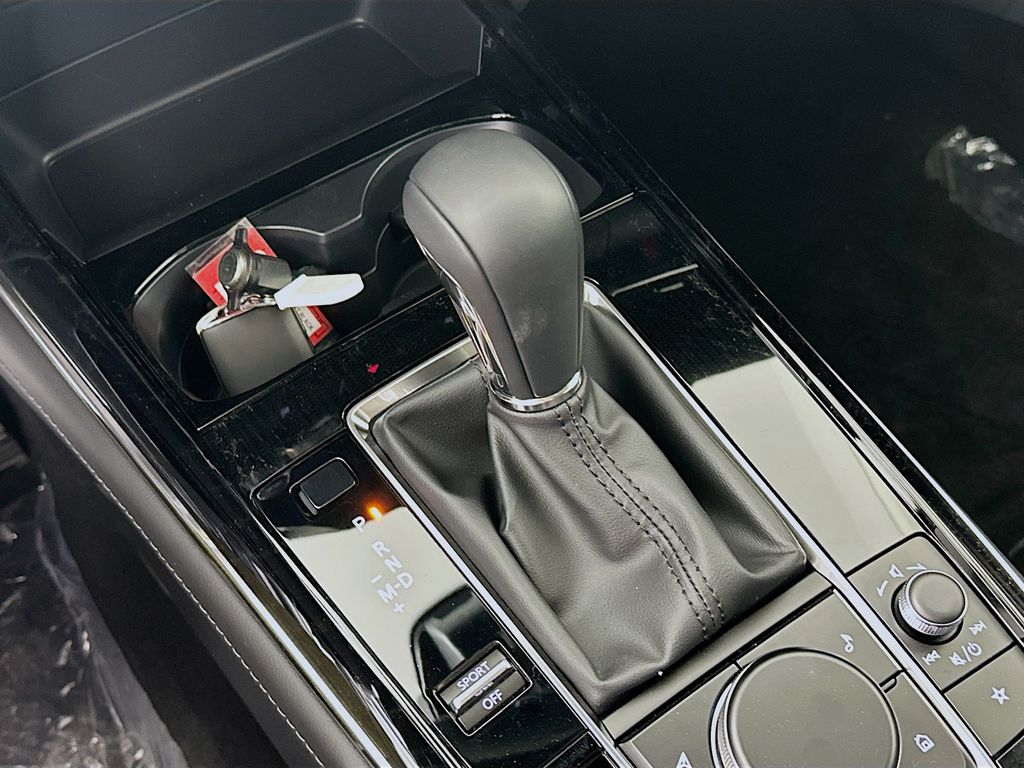 2025 Mazda CX-30 Preferred - Photo 23