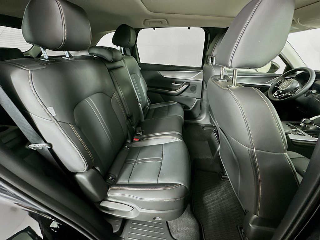 2026 Mazda CX-90 Premium Package - Photo 34