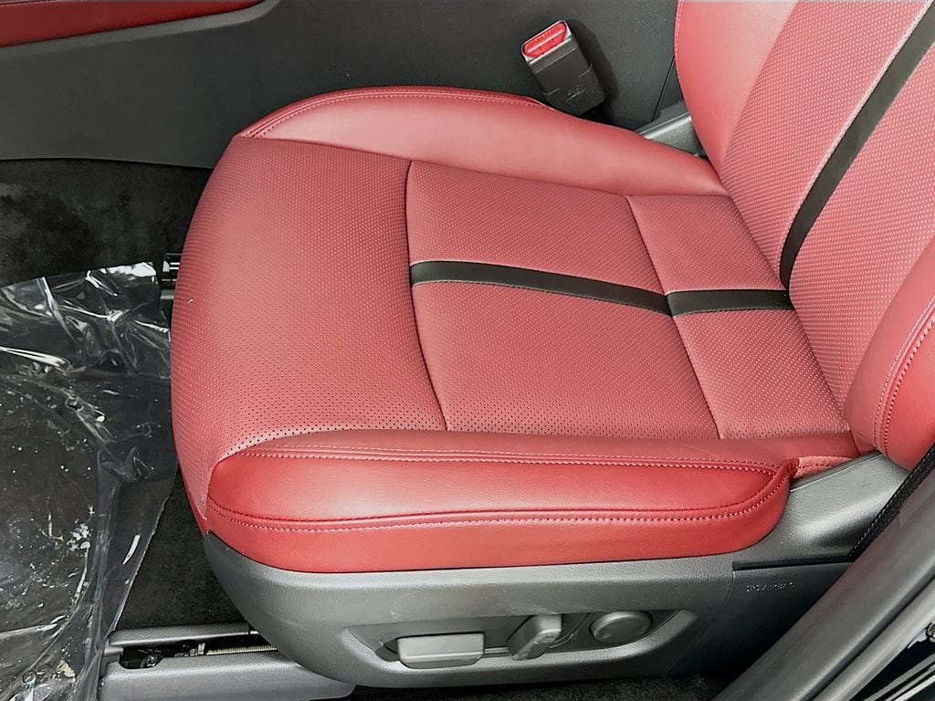 2026 Mazda CX-70 Premium Package - Photo 26