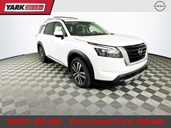 2025 Nissan Pathfinder Platinum SUV