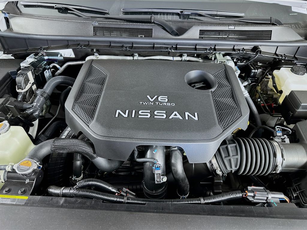 2026 Nissan Armada PRO-4X - Photo 40