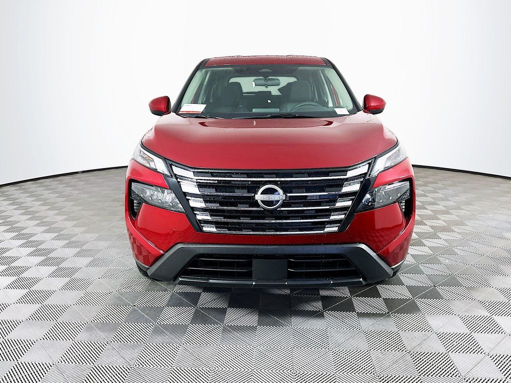 2026 Nissan Rogue SV photo 2