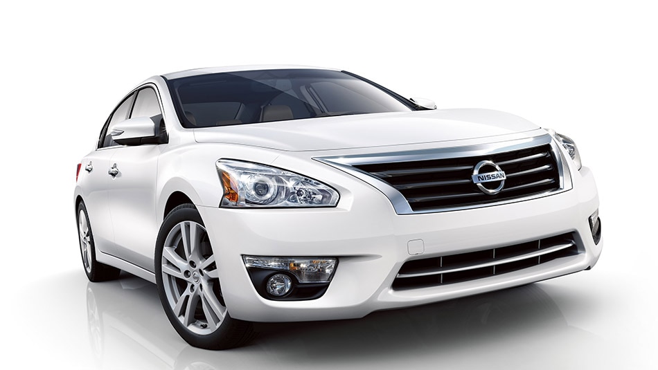2015 Nissan Altima.jpg