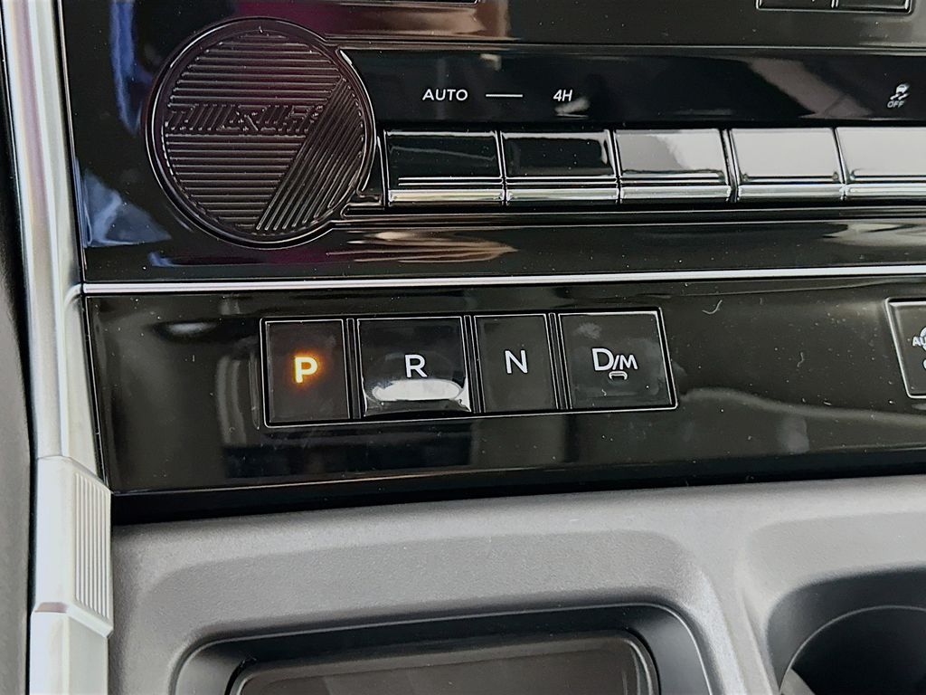 2026 Nissan Armada SV - Photo 22