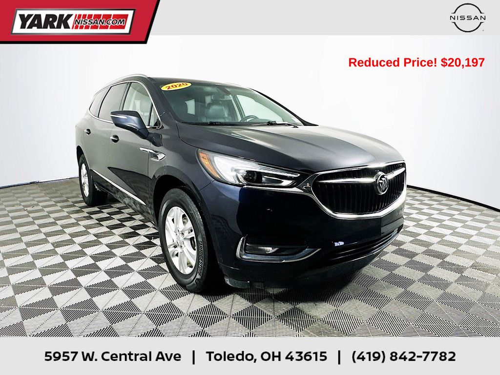 2020 Buick Enclave Essence's photo