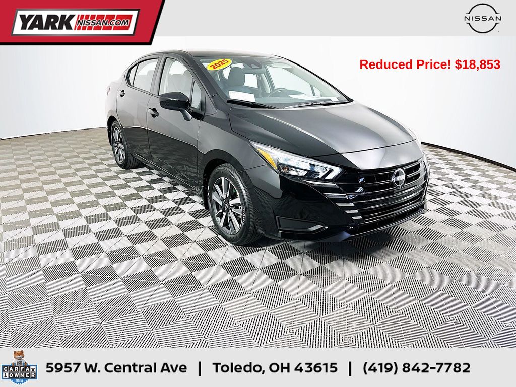 2025 Nissan Versa 1.6 SV CVT's photo
