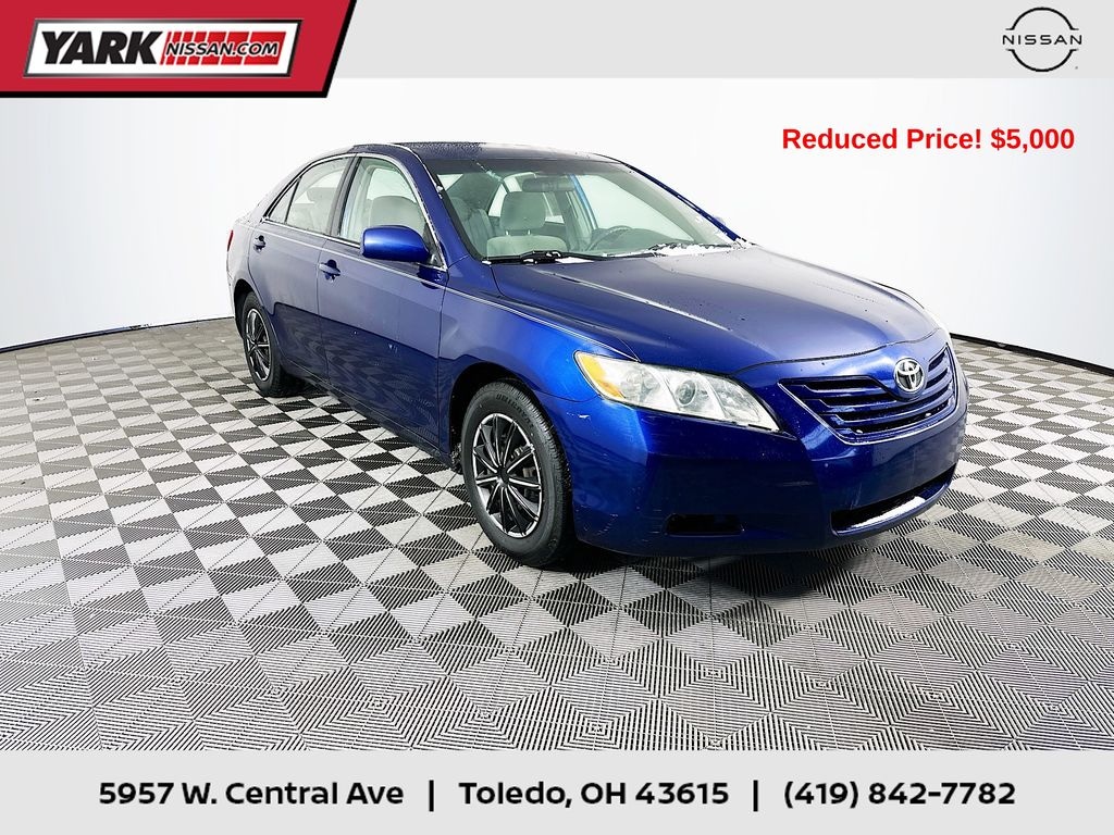 Used 2009 Toyota Camry LE Sedan