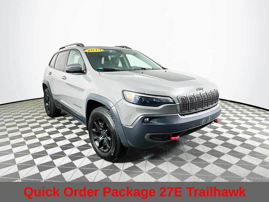 Used 2019 Jeep Cherokee Trailhawk 4x4 SUV