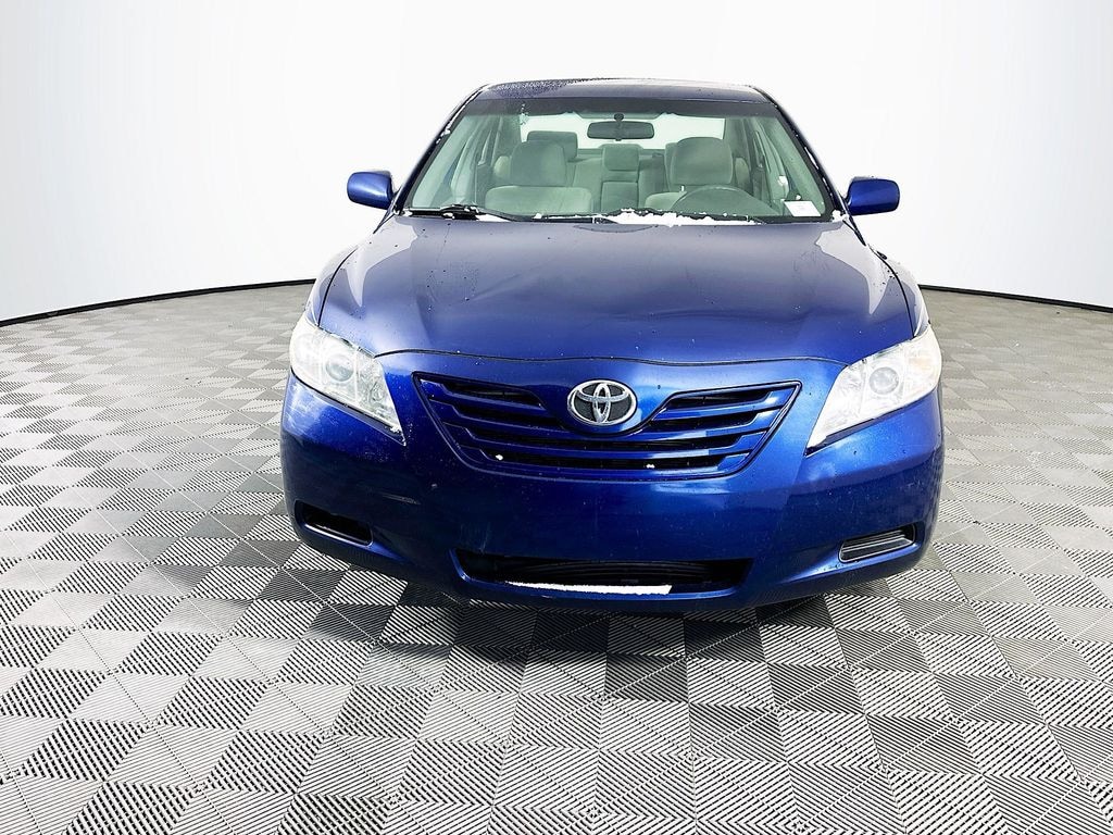 Used 2009 Toyota Camry LE Sedan