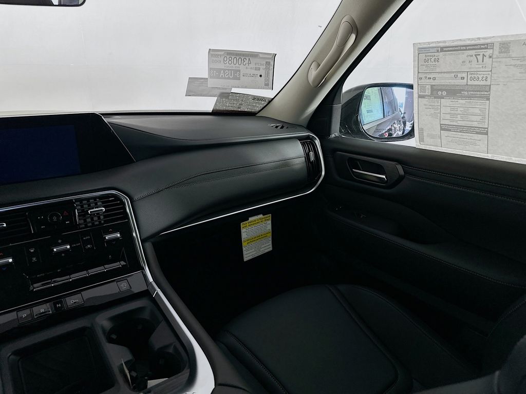 2026 Nissan Armada SV - Photo 29