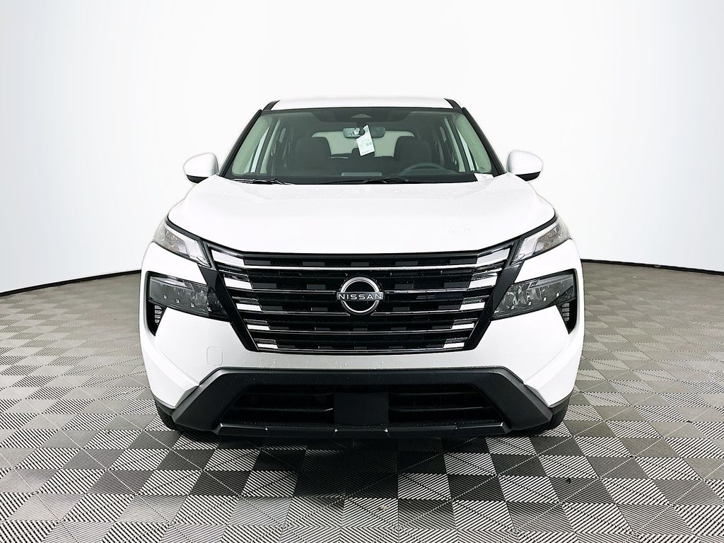 2026 Nissan Rogue SV photo 2