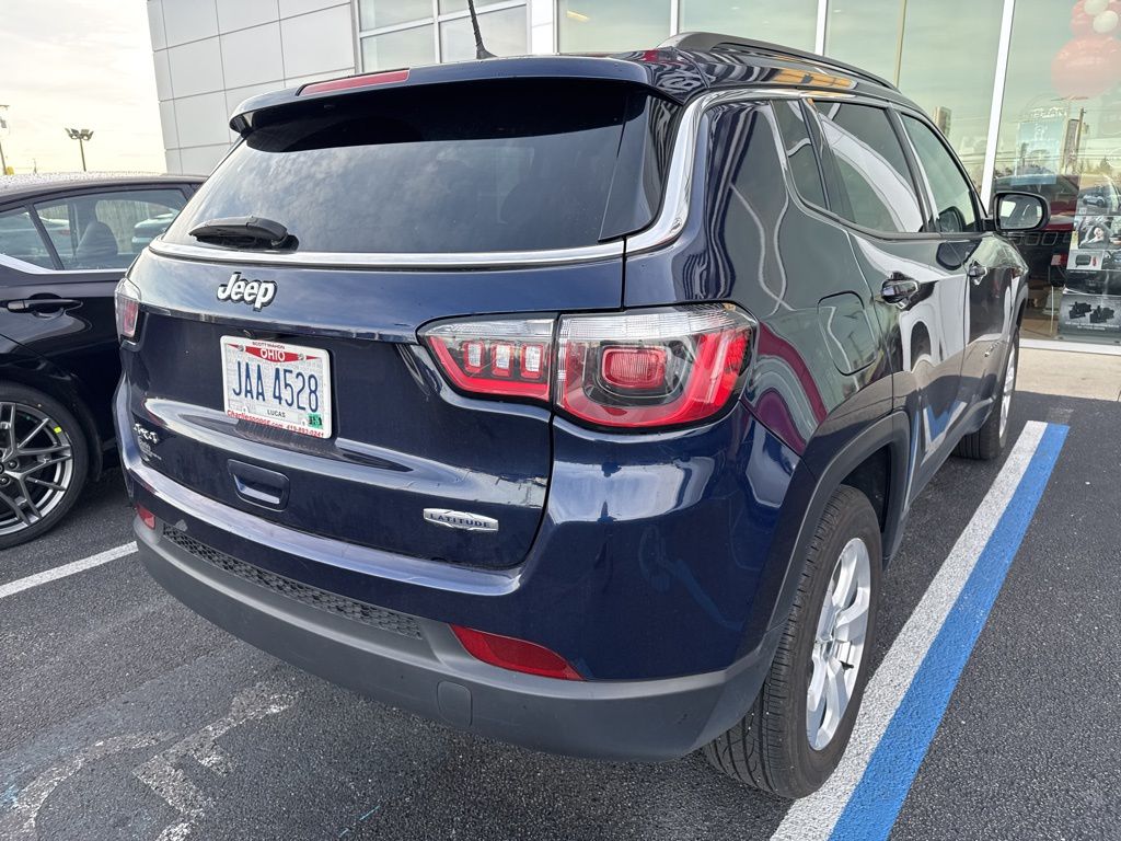 2020 Jeep Compass North Edition Latitude photo 3