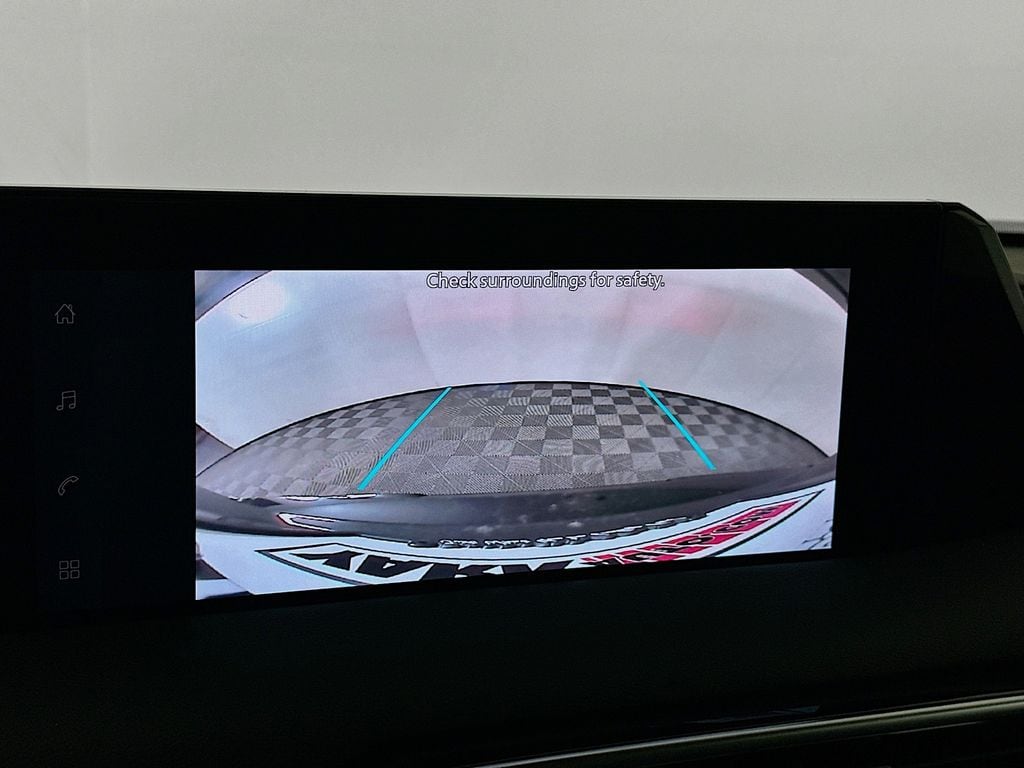 2026 Nissan Armada SV - Photo 18